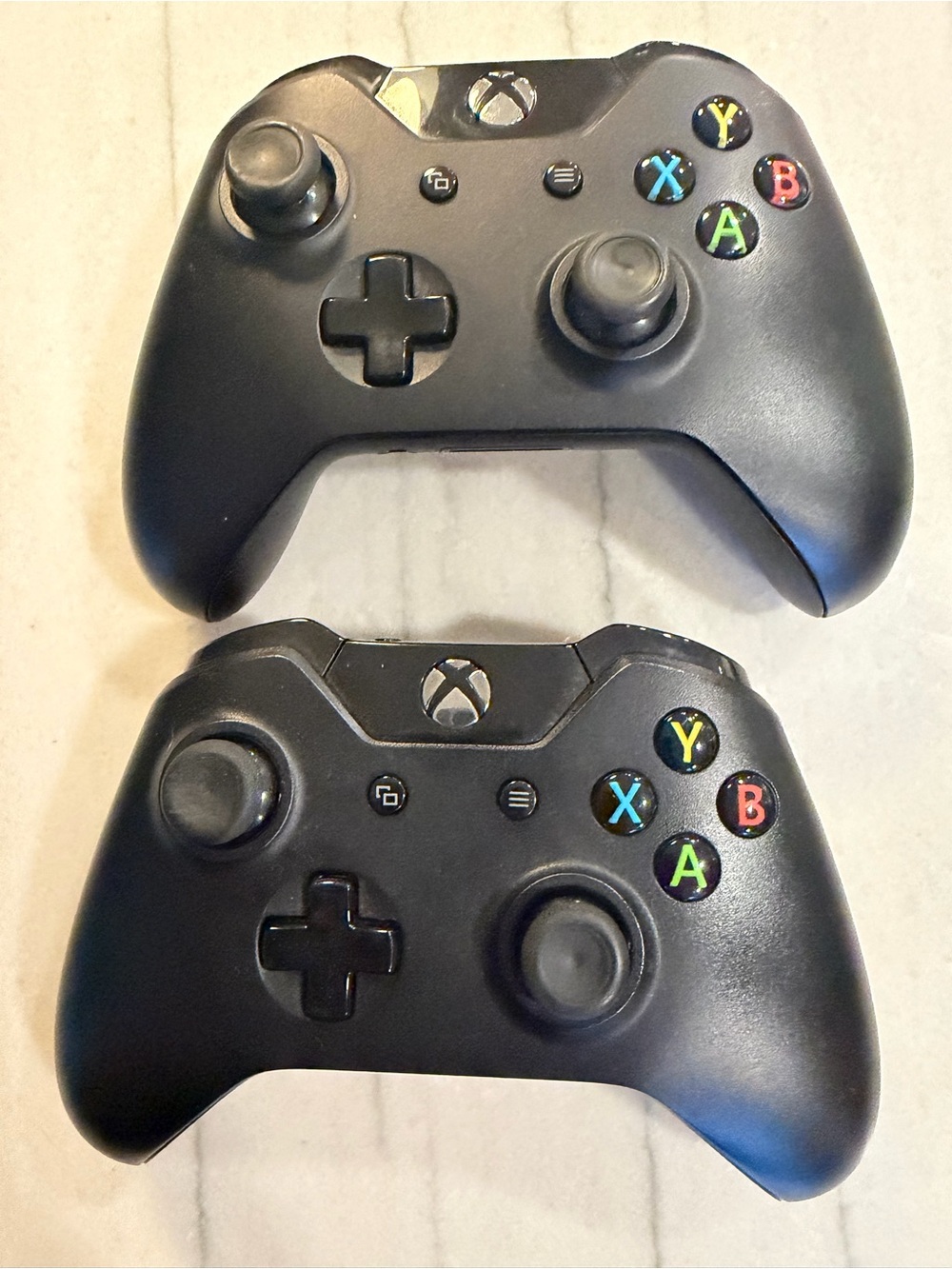 Pair of XBOX One Wireless Controller - Black (Official)